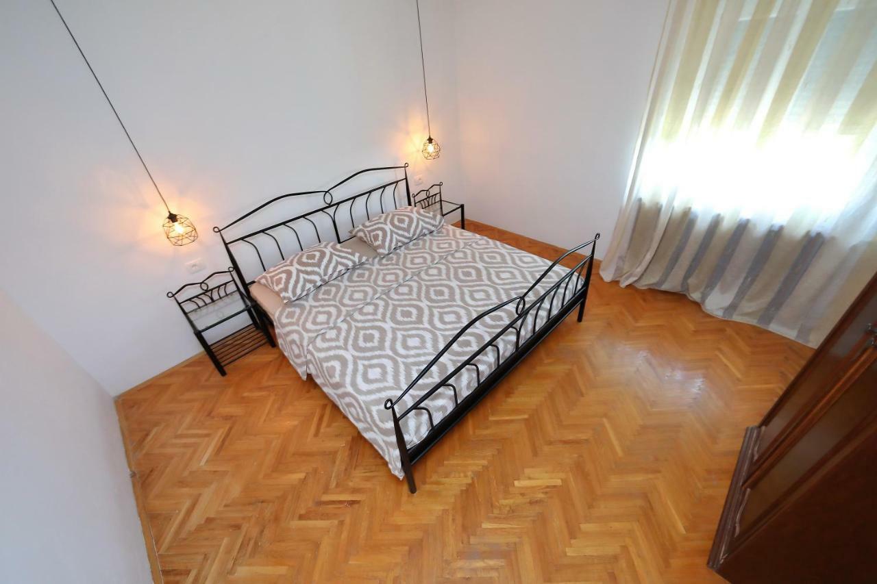 Sara Apartman Bibinje Kültér fotó
